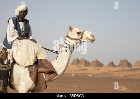 Die Pyramiden von Meroe, Sudan beliebtesten touristischen Attraktion, Bagrawiyah, Sudan, Afrika Stockfoto