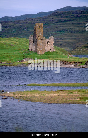 Ardwreck Burg, am Ufer des Loch Assynt, Sutherland, Hochlandregion, Schottland, Europa Stockfoto