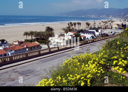 Pacific Coast Highway und Malibu betrachtet aus Palisades Park, Santa Monica, Kalifornien, USA, Nordamerika Stockfoto