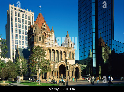 Trinity Church und den Hancock Tower in der Stadt Boston Massachusetts New England Vereinigte Staaten Nordamerikas Stockfoto