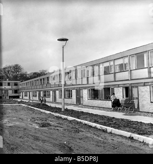 Neues Gehäuse sein Anwesen am Rande der Neustadt Cumbernauld gebaut. 1963 A798-001 Stockfoto