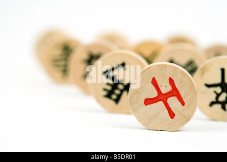 Chinesische Schachfiguren, extreme Nahaufnahme Stockfoto