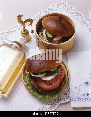 Brot und LunchBox Stockfoto