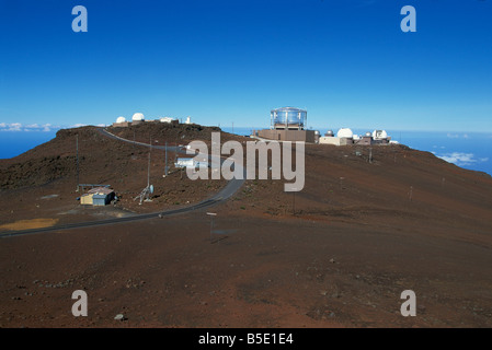 Science City, der Sternwarte-Komplex von der University of Hawaii an der Spitze des Haleakala, Maui, Hawaii Stockfoto