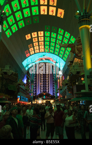 Fremont Street Licht und Ton zeigen Erfahrungen, Fremont Street, der ältere Teil des Las Vegas, Nevada, USA, Nordamerika Stockfoto