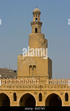 Spiral-Minarett auf Ibn-Tulun-Moschee in Kairo Ägypten Stockfoto