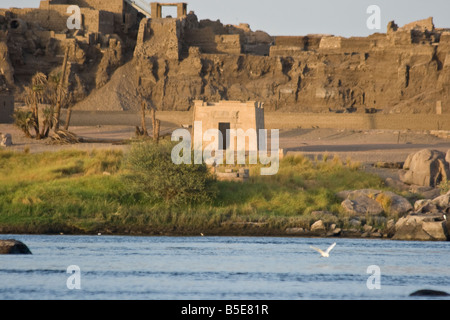 Kleine ägyptische Ruine auf Elephantine Insel in Luxor Ägypten Stockfoto