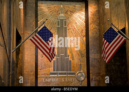 Lobby-Wanddetail des Empire State Building, Midtown Manhattan, New York City, New York, USA, Nordamerika Stockfoto