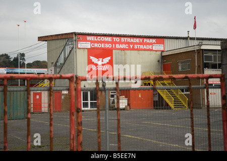 Stradey Park Rugby in Llanelli, dem ehemaligen Gelände der Llanelli RFC und The Scarlets gemahlen. Stockfoto