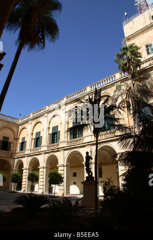 "Neptun Hof" in der "Palast der Großmeister", Valletta, Malta. Stockfoto