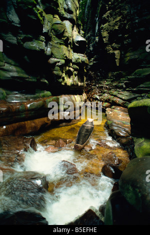 Canyon in der Nähe von Kavak ein indianisches Dorf in der Nähe der Angel fällt Venezuela in Südamerika Stockfoto