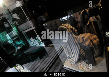 Ausstellung im österreichischen Pavillon im befindet sich innerhalb der ehemaligen Nazi-Vernichtungslager Auschwitz-Museum. Stockfoto