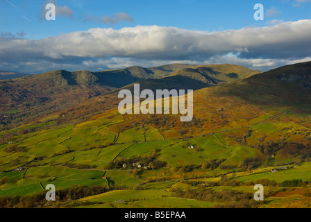 Blick nach Norden von oben Wansfell, auf den Fairfield Bereich, in der Nähe von Ambleside, Nationalpark Lake District, Cumbria, England UK Stockfoto