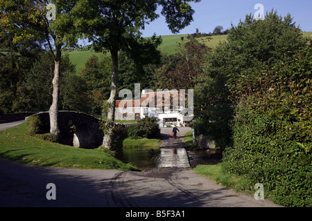 Die hübschen Exmoor Dorf von Malmsmead auf Badgworthy Wasser im Doone Valley in der Nähe von Oare Stockfoto