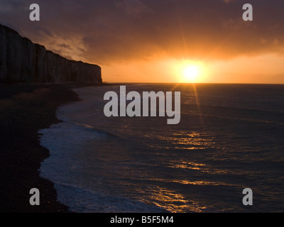 Frankreich-Sonnenuntergang in Normandie Klippen, St Valery-En-Caux Stockfoto