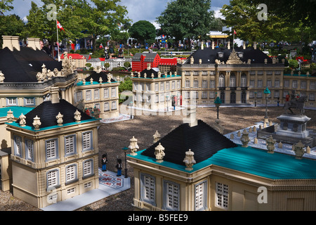 LEGO Modell von Schloss Amalienborg (königliche Residenz in Kopenhagen), Legoland, Billund, Jütland, Dänemark Stockfoto