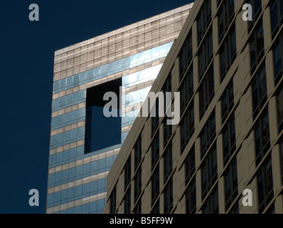 American Medical Association Gebäude. Designed by Kenzo Tange und Schloss im Jahr 1990. Near North Side. Chicago. Illinois. USA Stockfoto