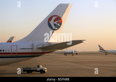 Ein Flugzeug-Endstück mit Logo der China Eastern Airlines, Shanghai, China Stockfoto