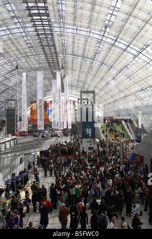 Besucher an der Leipzig buchen Messe 2007, Deutschland Stockfoto