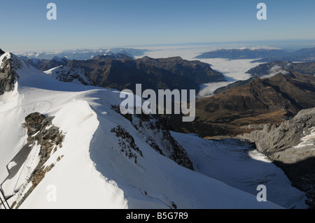 Schnee und Berge von Jungfraujoch in der Schweiz Stockfoto