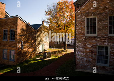 Der Hof in der Mitte des 19. Jahrhundert restaurierte Gebäude in Harpers Ferry, West Virginia. Stockfoto