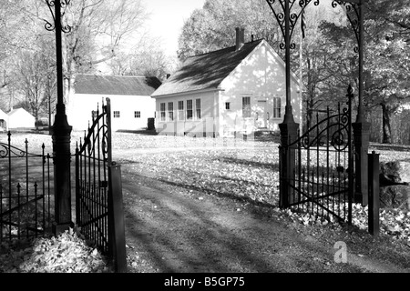 Smith Gemeindehaus Schule & Smith Gemeindehaus in den Herbstmonaten befindet sich in Gilmanton New Hampshire USA Stockfoto