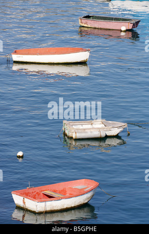 Ruderboote in den Hafen von Conil De La Frontera, Spanien Stockfoto