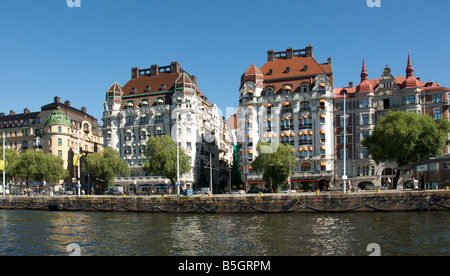 Grand Geschäfte und Häuser Waterfont Blickrichtung Ostermalm Stockholm Schweden Stockfoto