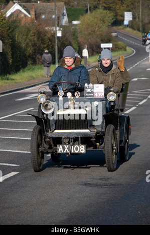 Ein 1904 alldays Veteran Car auf der jährlichen London Veteran Car Run 2008 in Brighton Stockfoto