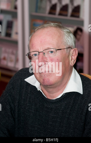 Robert Fisk Autor und Korrespondent im englischen Cheltenham literarische Festival Gloucestershire Stockfoto