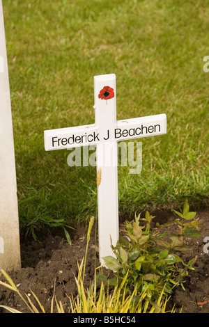 Berkshire Friedhof Erweiterung durch Ploegsteert Denkmal für die fehlende tragen die Namen von 11.447 britischen Soldaten Stockfoto