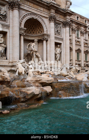 Trevi-Brunnen in der Piazza di Trevi Rom Italien Stockfoto