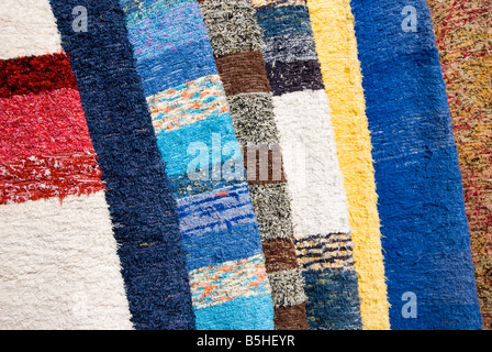 Detail der lokal handgefertigte Teppiche und Wolldecken für Verkauf in Pampaneira Dorf in Sierra Nevada Südspanien Stockfoto