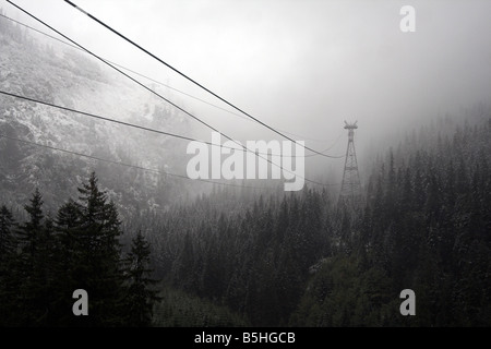 Seilbahn am Cabana Balea Cascada, Fagaras-Gebirge, Siebenbürgen, Rumänien Stockfoto