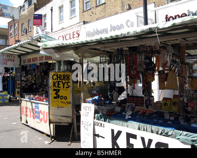 4 Ron der Schlüssel-Mann Markt Angel Schlüssel Auto Schlüssel Hausschlüssel schneiden Islington London UK C TW EEC Photos Peter D O Neill kein Repro witho Stockfoto