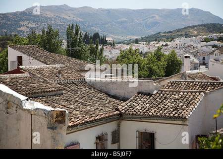 Blick über weiße Stadt Ronda Stockfoto