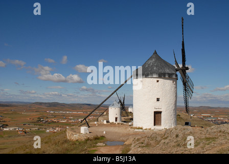 Windmühlen, Consuegra, Provinz von Toledo, Kastilien-La-Mancha, Spanien Stockfoto