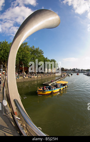 Peros Brücke Bristol City Centre am Hafen Stockfoto