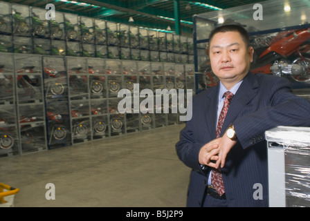 CEO Gao Yong chinesische Italika Motorrad Montagewerk in Toluca Estado de México, Mexiko Stockfoto