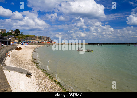 Blick auf den Strand und Stadt in Cancale auf die Smaragd Küste der Nord-Bretagne in Frankreich Stockfoto