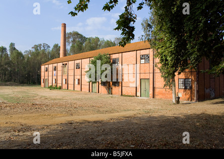 Verlassene 19. Jahrhundert Wolle Textilfabrik – Fabrica de Lanificios da Arrentela - in Seixal, Portugal. Stockfoto