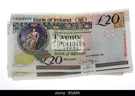 Haufen Banknoten 20 Pfund Sterling Nordirland ausgestellt von Irland Bargeld Stockfoto