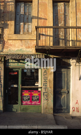 Alte Fassaden in einer Straße von Rethimnon Kreta Griechenland Stockfoto