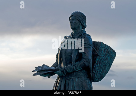 Fischer Bronze Nairn Hafen Moray Schottland UK SCO 1129 Stockfoto