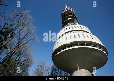 Hohen Funkturm auf dem Berg Sljeme in Zagreb Kroatien Stockfoto