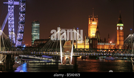 London Skyline Panorama Nacht Zeit London Eye Häuser des Parlaments, Hungerford Fußgängerbrücke, Themse, Nacht Reflexionen Stockfoto