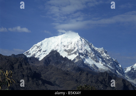 Mt Salcantay in Cordillera Vilcabamba-Bereich, gesehen vom Phuyupatamarka, Inka-Trail, Peru Stockfoto