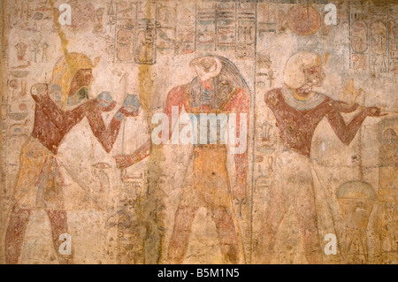 Wandrelief im Inneren Tempel Ramses II (Beit el Wali) in Kalabscha-Tempel in der Nähe von Assuan Ägypten komplexer lackiert Stockfoto