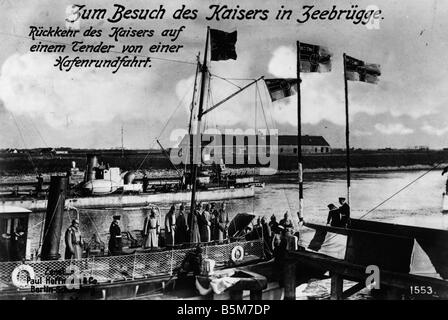 1 W46 F1915 16 E Wilhelm II in Zeebruegge Foto C 1915 Wilhelm II deutscher 1859 1941 Kaiser Wilhelm II. besucht die deutschen Submarin Stockfoto