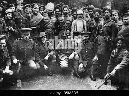 2 G55 F1 1916 24 E Entente Soldaten Paris 14. Juli 1916 Geschichte Weltkrieg Frankreich 14. Juli Paris 1916 unseren Verbündeten Grou Stockfoto